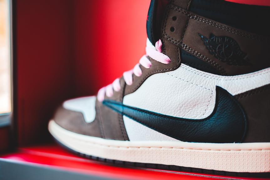 aleene s leather suede glue