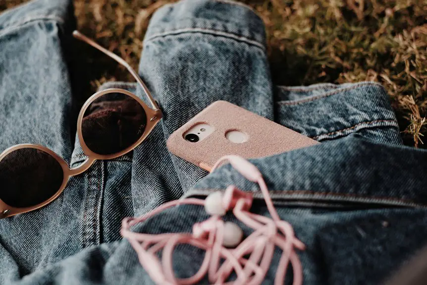 beginner friendly fabric phone case