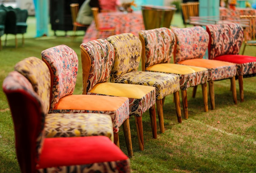 clean lawn furniture fabric