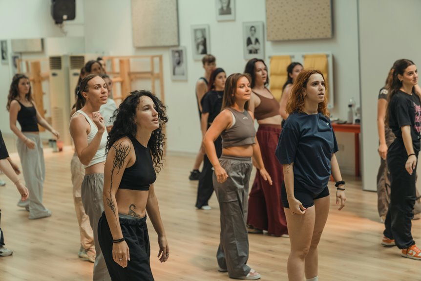 elevated essential leggings style