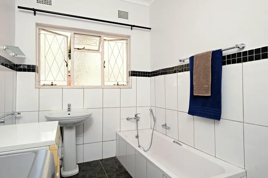 natural fabrics self cleaning properties