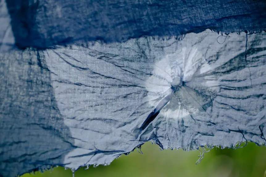 prevent excessive tie dye bleeding