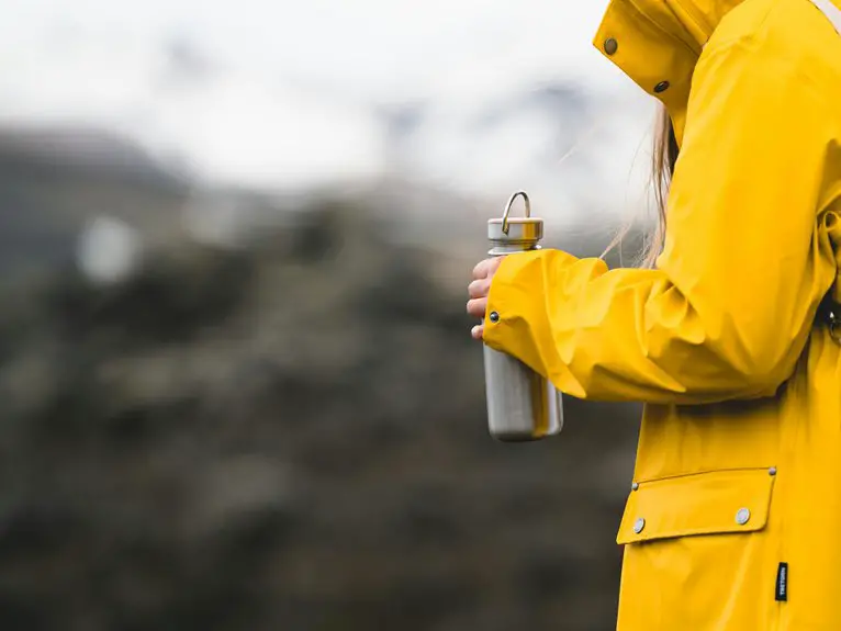 gore tex jacket losing waterproofing