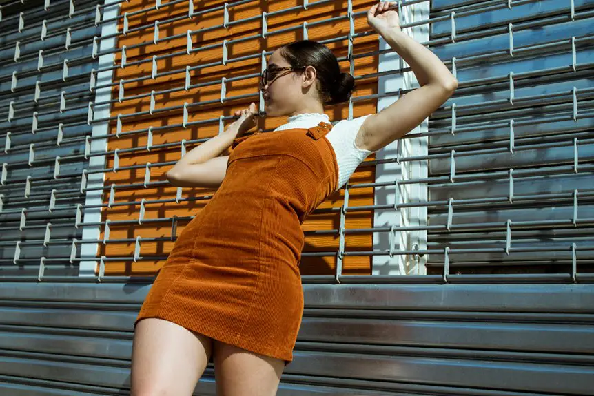 sew a chic pinafore