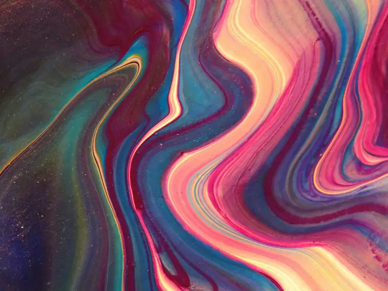 swirl pattern tie dyeing technique