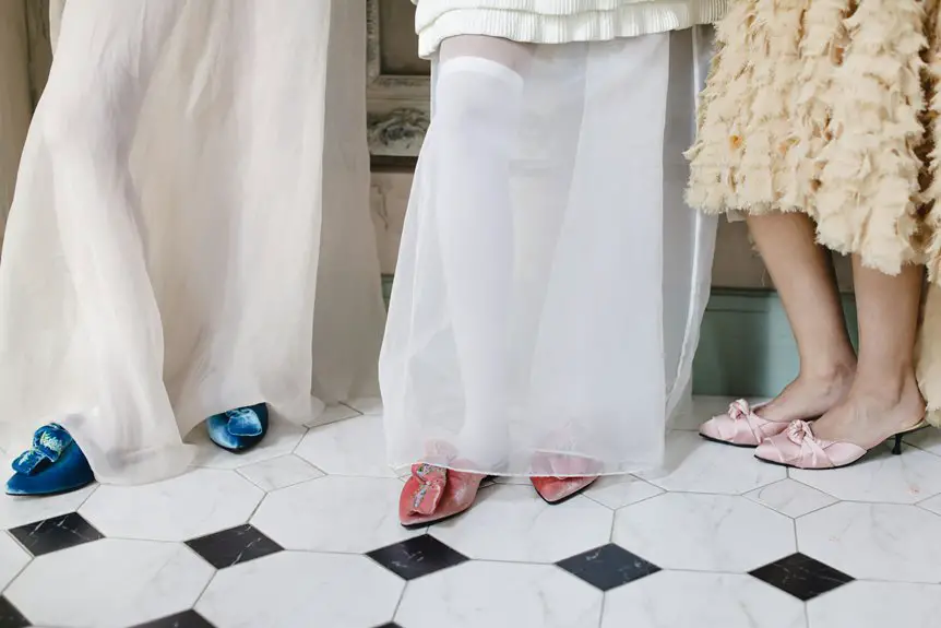 trendy corduroy skirts 2024